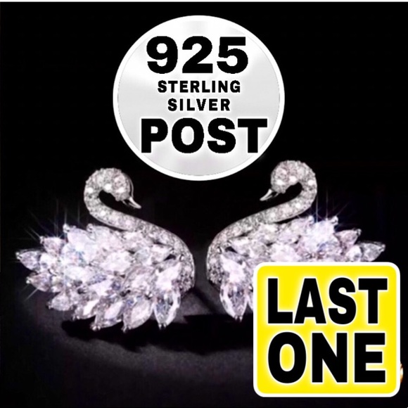 Jewelry - ⚜️[𝟯/$𝟭𝟴]⚜️925 Swan Silver Crystal Earrings NEW